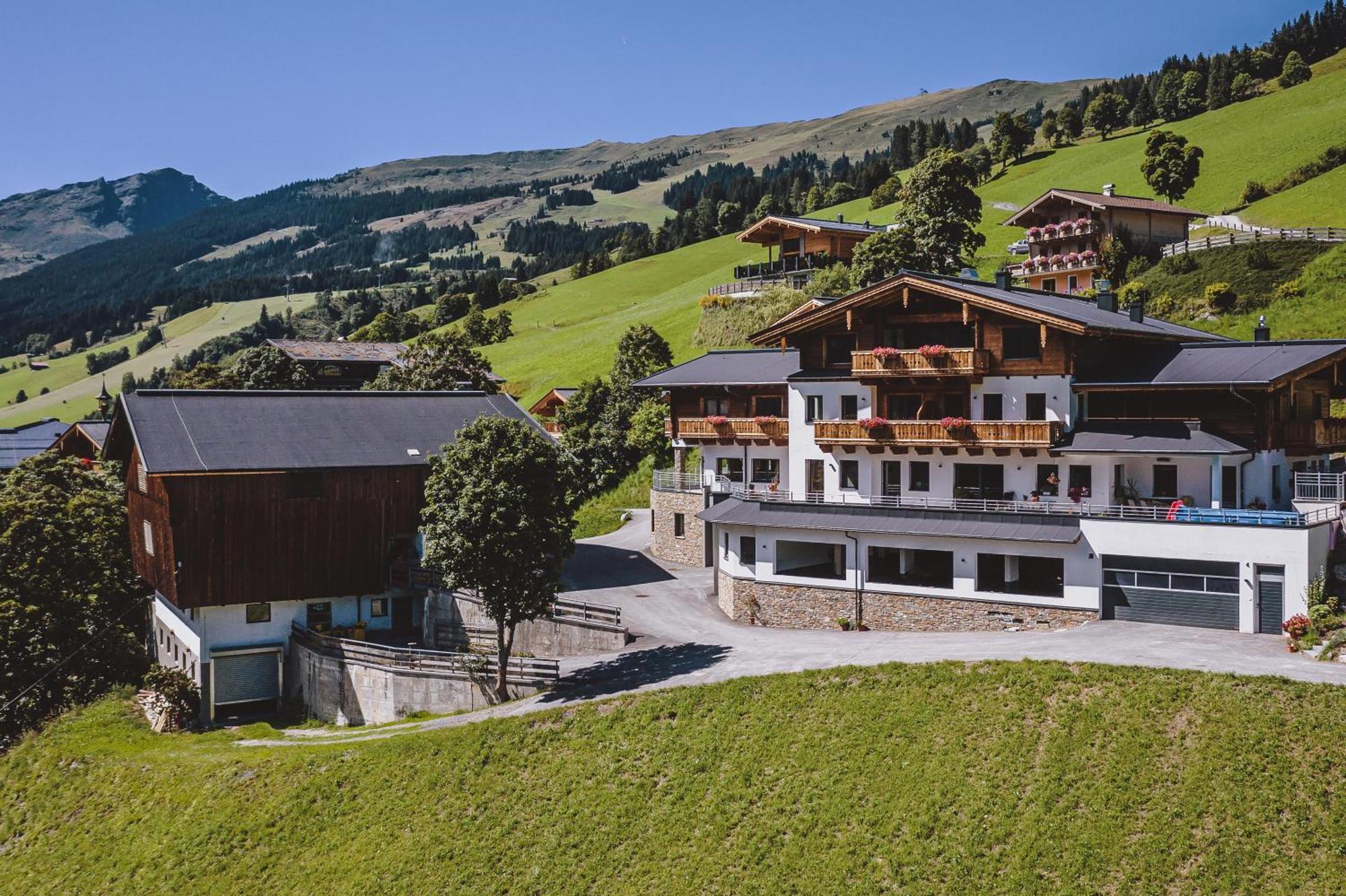Aparthotel Lindlinghof Saalbach Exterior foto
